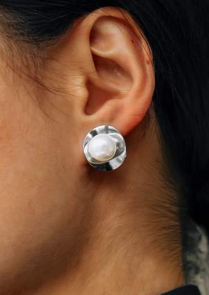 Сережки Shell Pearl Сплав з покриттям родієм 250305P